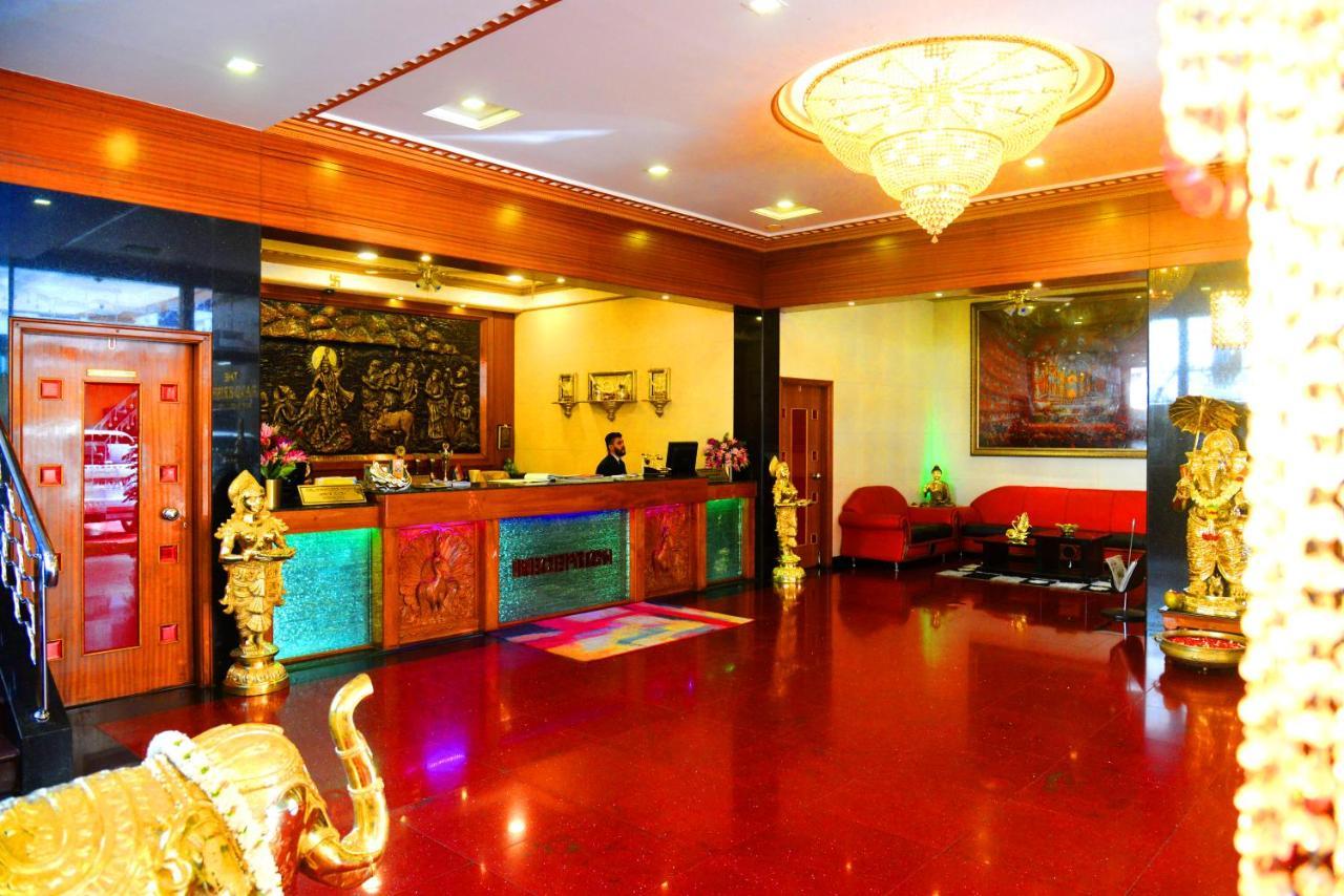 The Grand Krishna Rooms Bangalore Extérieur photo