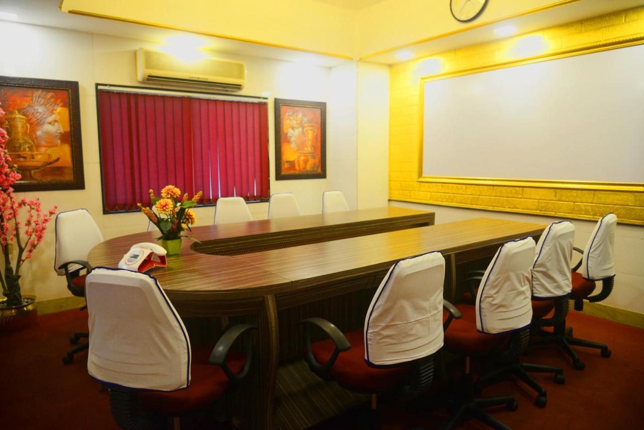 The Grand Krishna Rooms Bangalore Extérieur photo