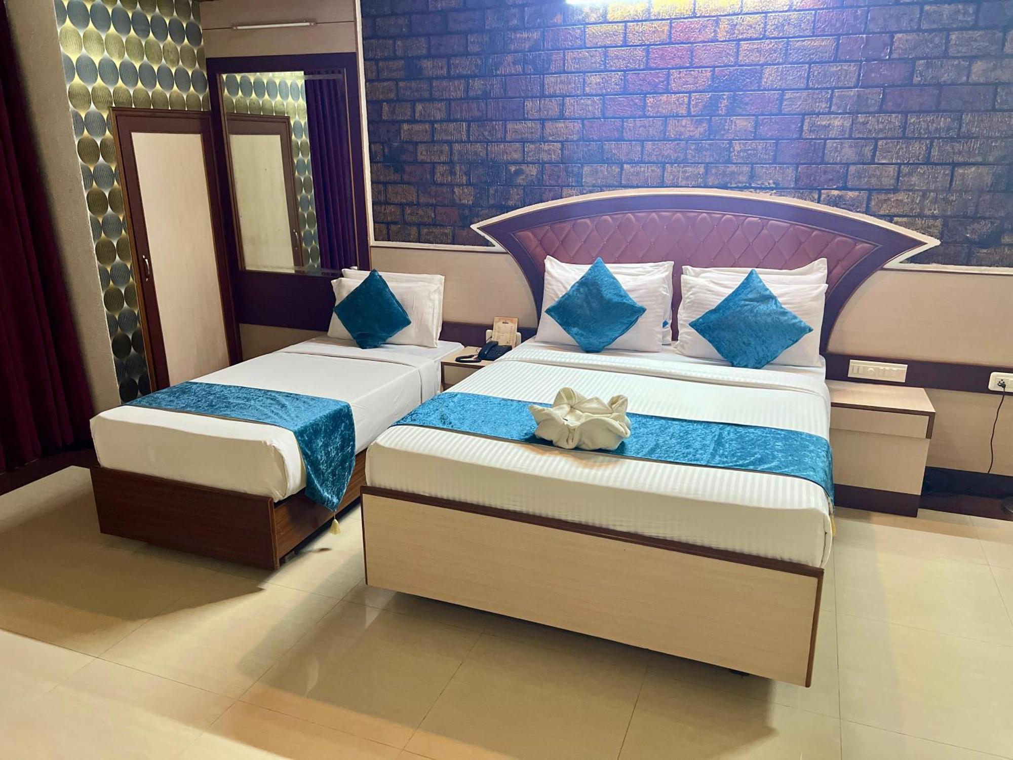 The Grand Krishna Rooms Bangalore Extérieur photo