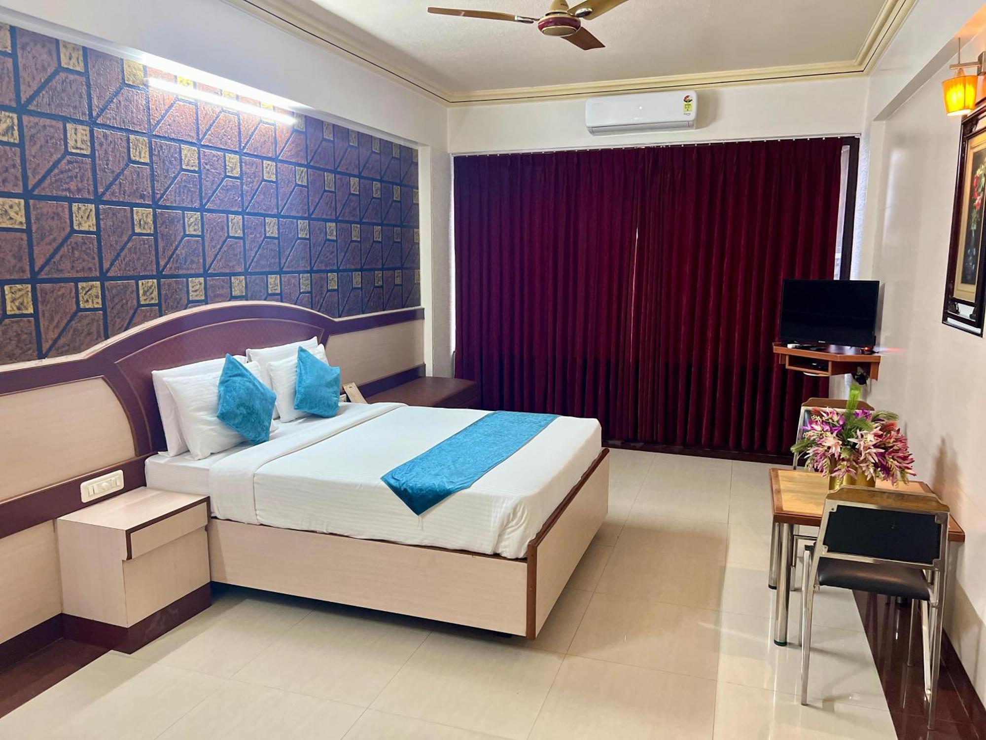 The Grand Krishna Rooms Bangalore Extérieur photo