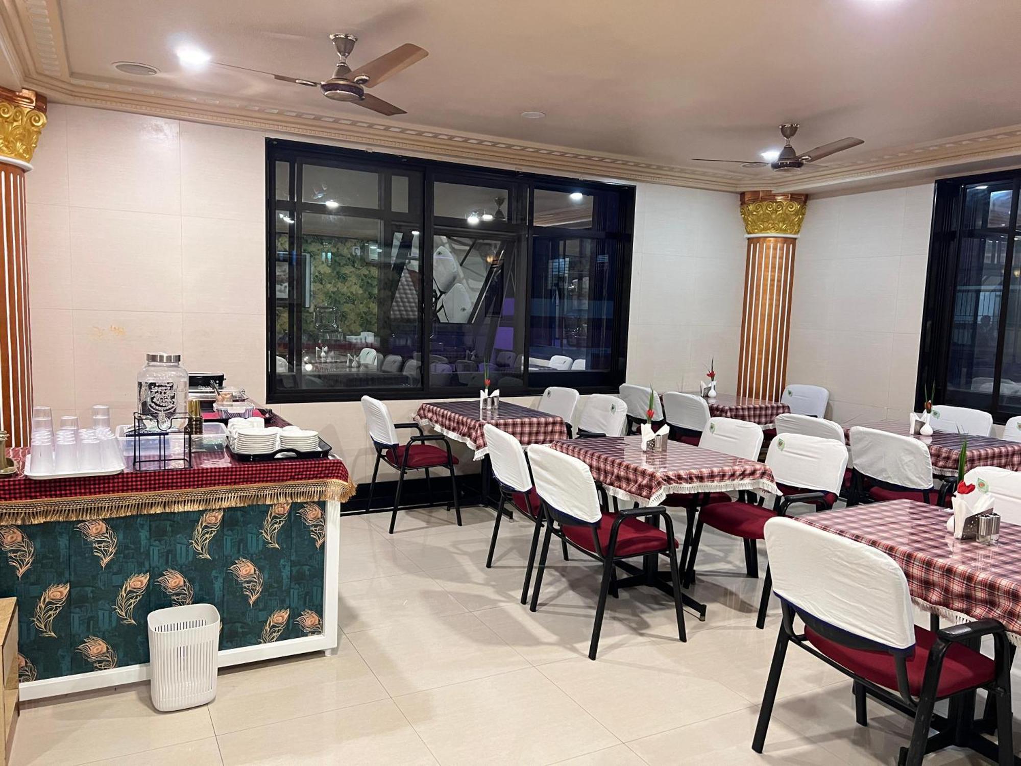 The Grand Krishna Rooms Bangalore Extérieur photo