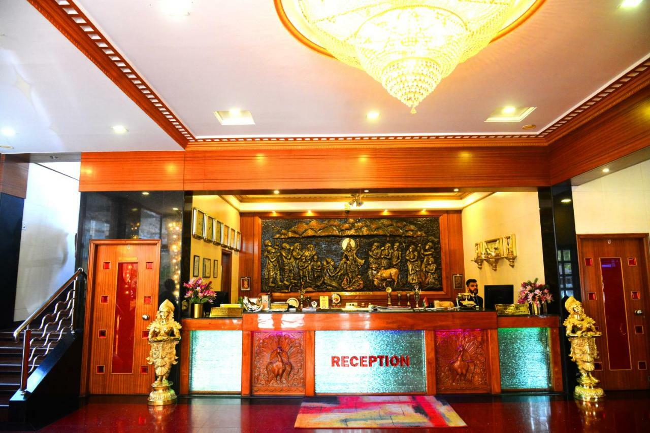 The Grand Krishna Rooms Bangalore Extérieur photo