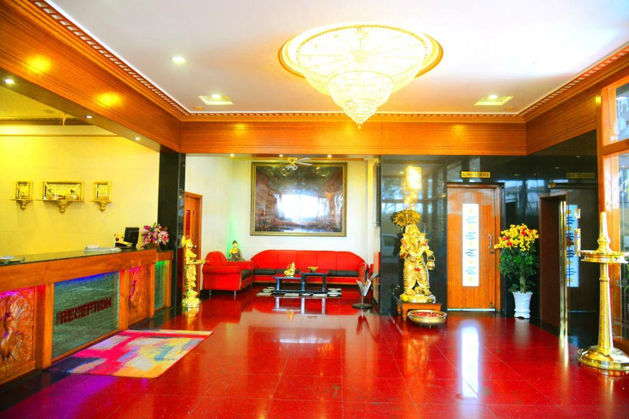 The Grand Krishna Rooms Bangalore Extérieur photo